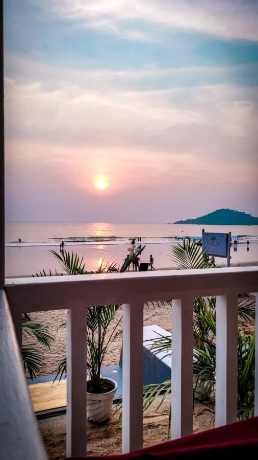Cocos Beach Resort 팔로렘 외부 사진