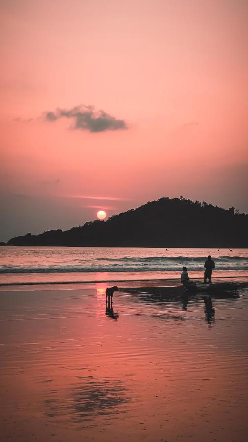 Cocos Beach Resort 팔로렘 외부 사진
