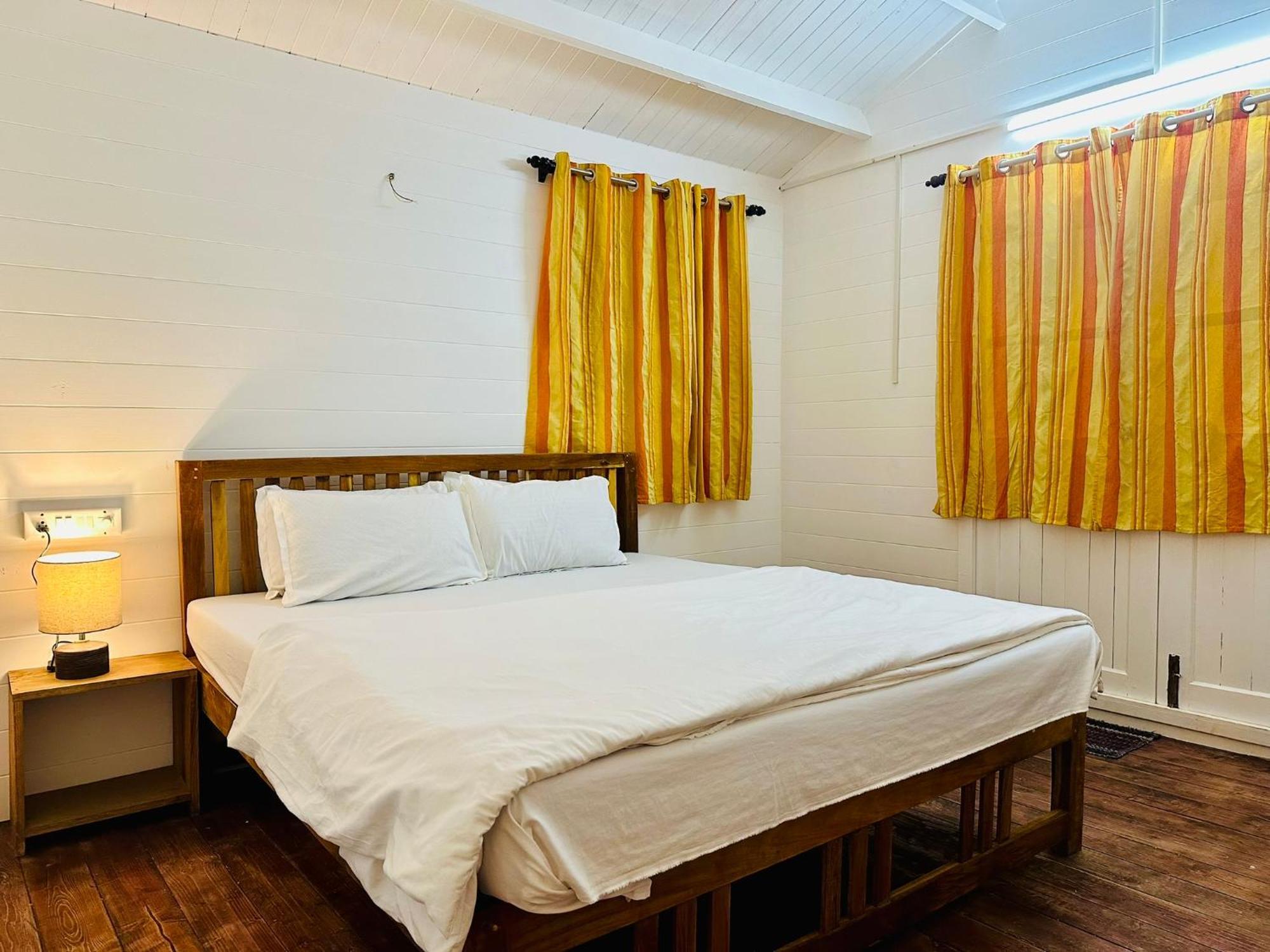 Cocos Beach Resort 팔로렘 외부 사진