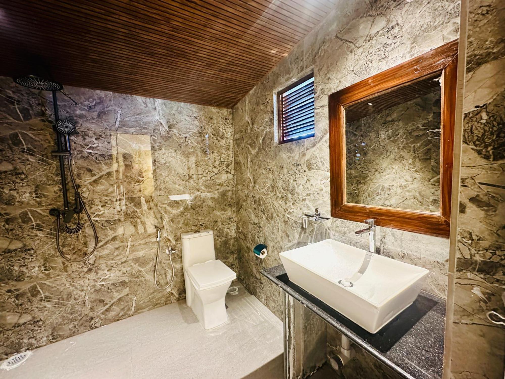 Cocos Beach Resort 팔로렘 외부 사진